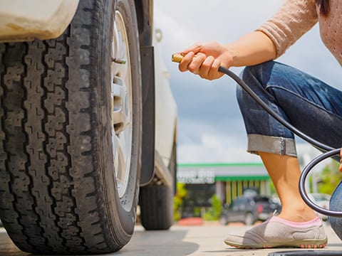Blog Adding Air to Your Nitrogen Filled Tires in Reno